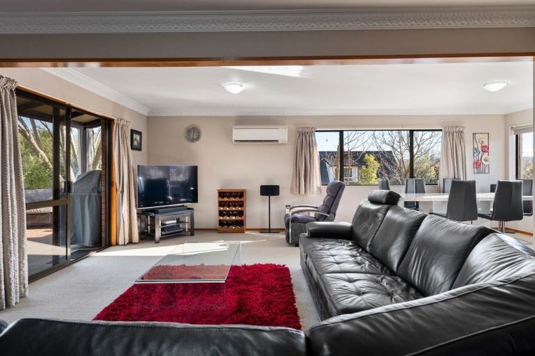 Photo of property in 66 Kinmont Crescent, Kinmont Park, Mosgiel, 9024