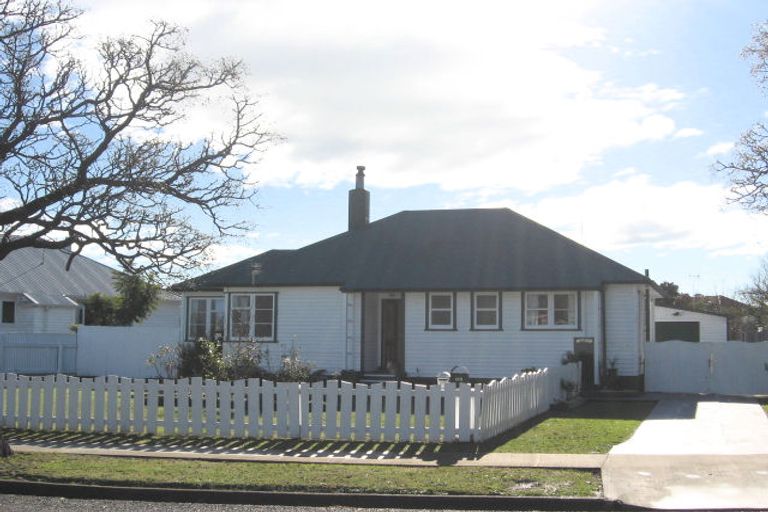 Photo of property in 66 Barker Road, Marewa, Napier, 4110