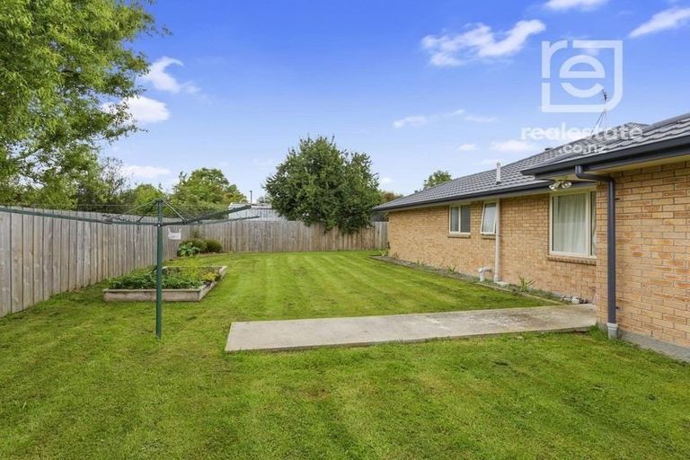 Photo of property in 144e High Street, Oxford, 7430