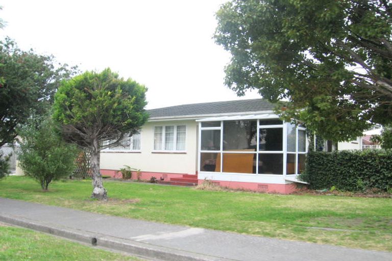 Photo of property in 182 Gloucester Street, Taradale, Napier, 4112
