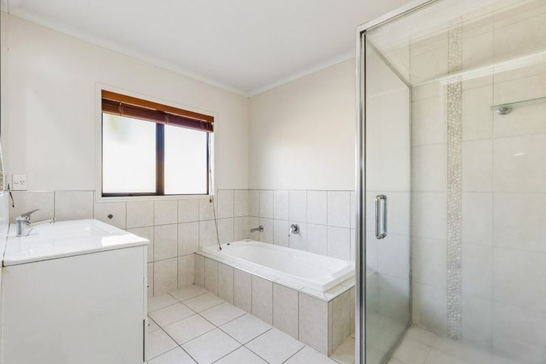 Photo of property in 9 Ohope Place, Papamoa Beach, Papamoa, 3118