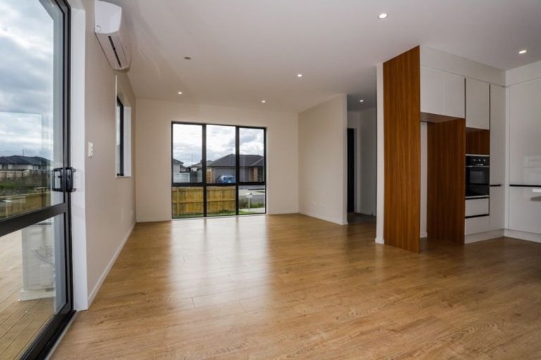 Photo of property in 49 Tawhiti Road, Pukekohe, 2120