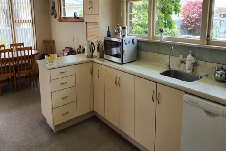 Photo of property in 54 Milton Street, Gore, 9710