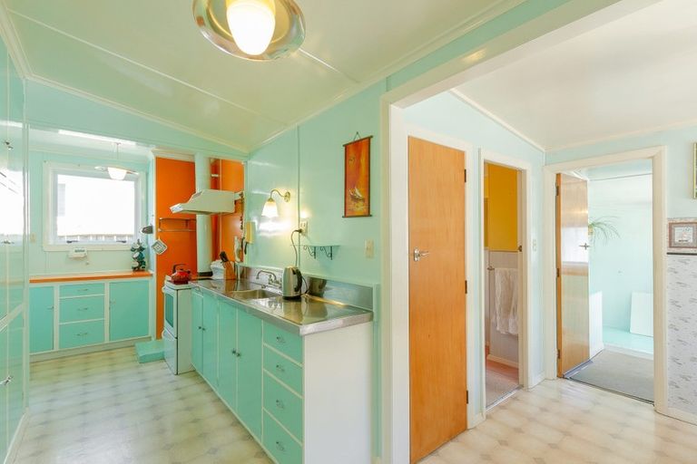 Photo of property in 80 Charles Street, Westshore, Napier, 4110