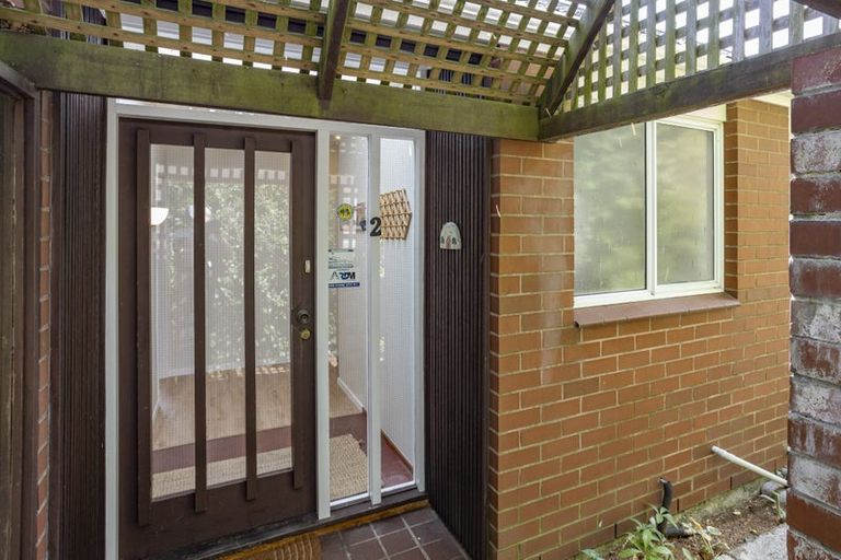 Photo of property in 2/38a Greers Road, Burnside, Christchurch, 8041