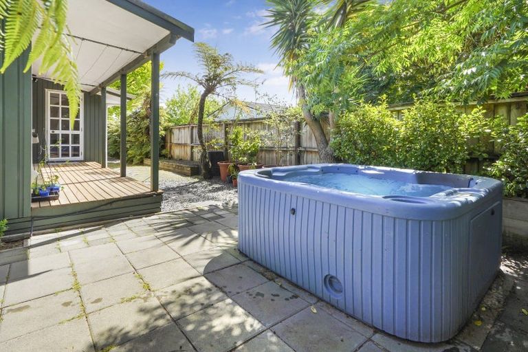 Photo of property in 154 Totara Drive, Pukete, Hamilton, 3200