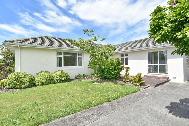 Photo of property in 36 Evesham Crescent, Spreydon, Christchurch, 8024