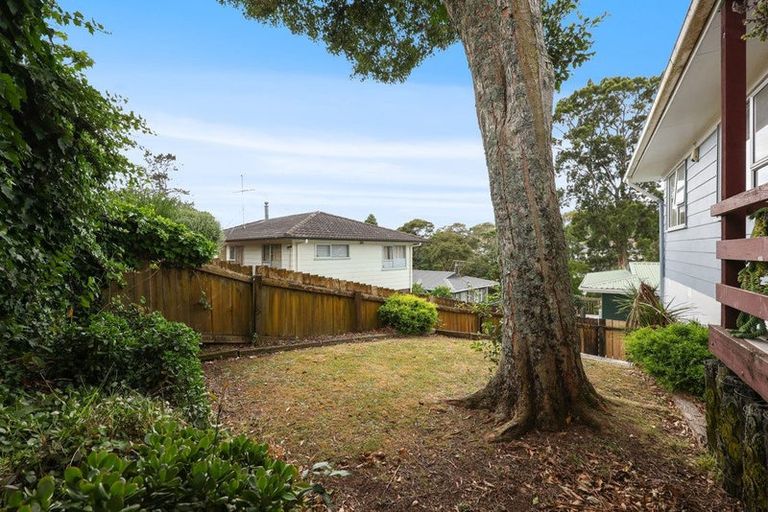 Photo of property in 74 Reynella Drive, Massey, Auckland, 0614