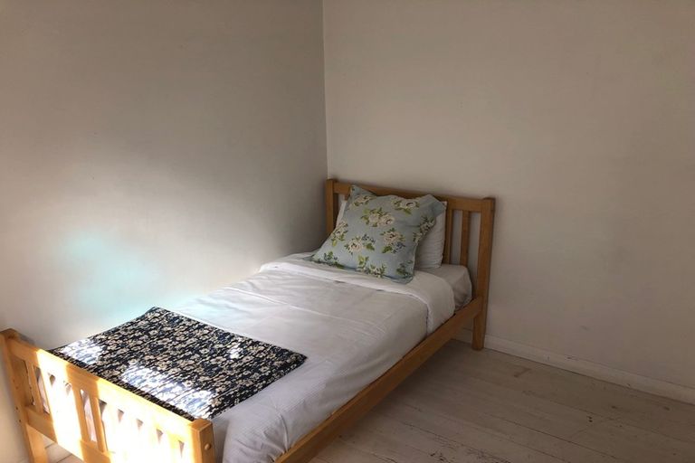 Photo of property in 6 Barton Terrace, Thorndon, Wellington, 6011