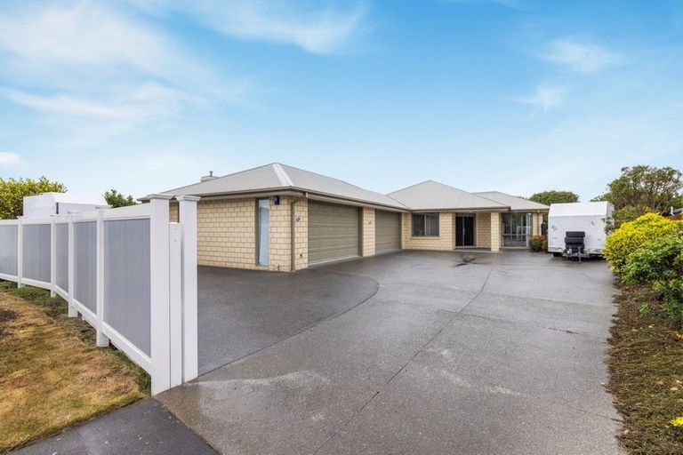 Photo of property in 31 Coppinger Terrace, Aidanfield, Christchurch, 8025