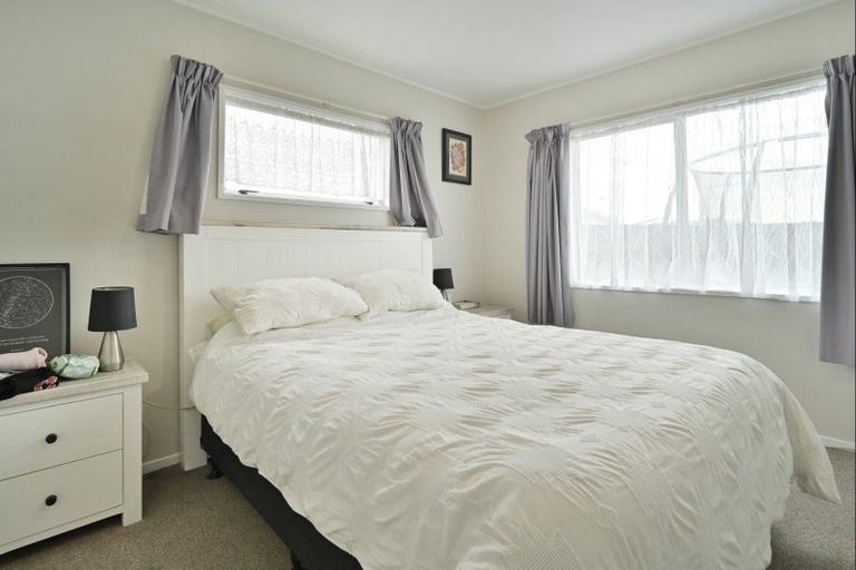 Photo of property in 16b Kilkee Terrace, Flaxmere, Hastings, 4120