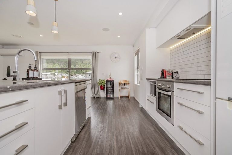 Photo of property in 342 Cook Drive, Whitianga, 3510