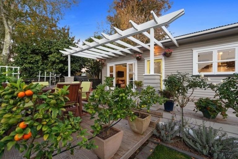 Photo of property in 82 Albert Street, Hamilton East, Hamilton, 3216