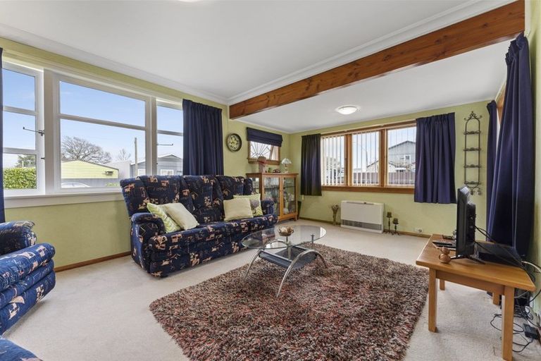 Photo of property in 1 Edward Street, Pahiatua, 4910