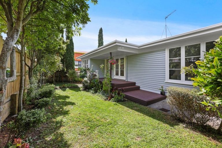 Photo of property in 52 Elliot Street, Howick, Auckland, 2014