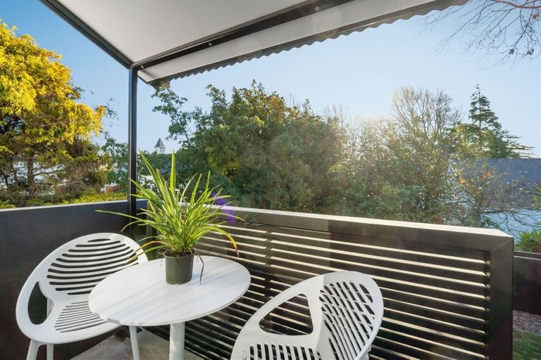 Photo of property in 2/63 Papanui Road, Merivale, Christchurch, 8014