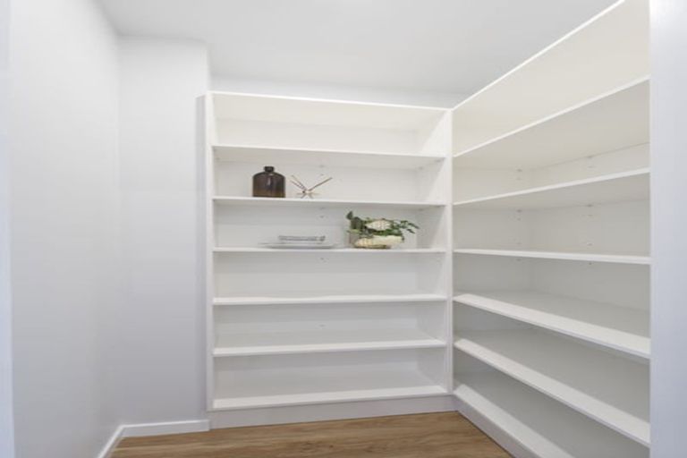 Photo of property in 14f Geordie Street, Henderson, Auckland, 0612