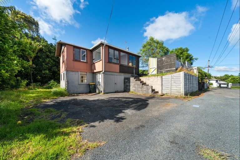 Photo of property in 50a Woodleigh Street, Frankleigh Park, New Plymouth, 4310