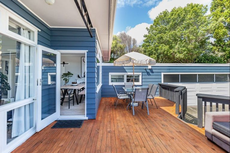 Photo of property in 35 Chester Street, Levin, 5510