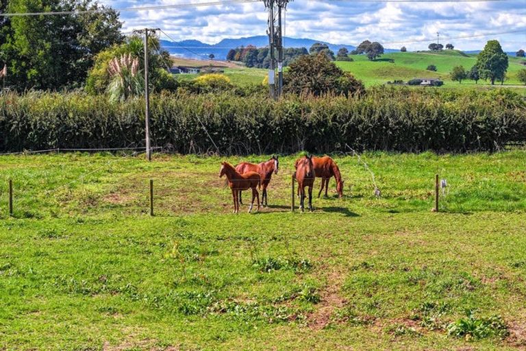 Photo of property in 37 State Highway 27, Tirau, 3410