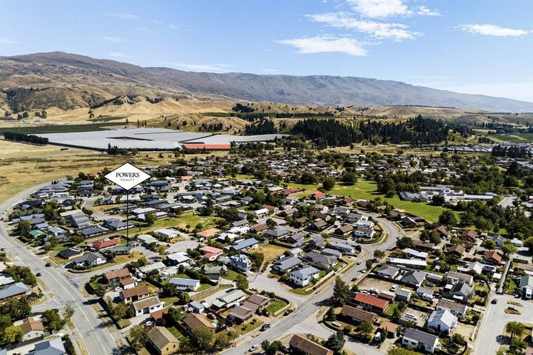 Photo of property in 4 Hotop Place, Cromwell, 9310