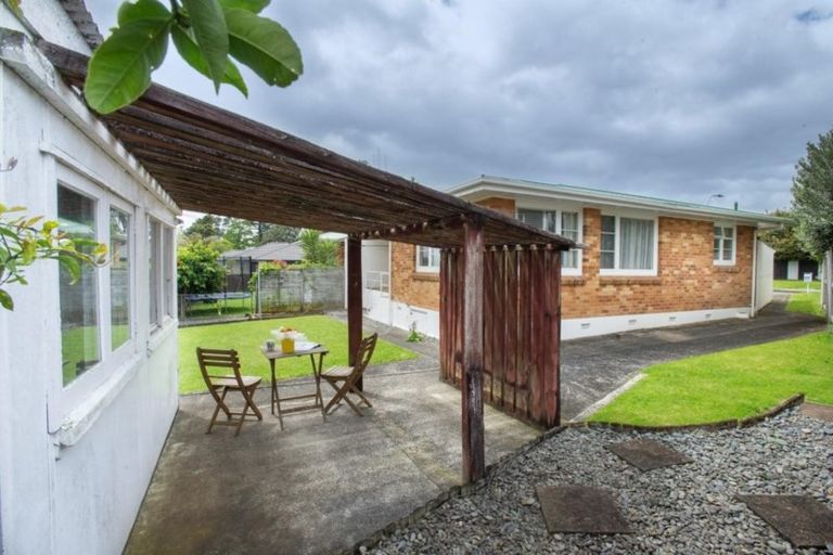 Photo of property in 16 Parkvale Road, Otumoetai, Tauranga, 3110