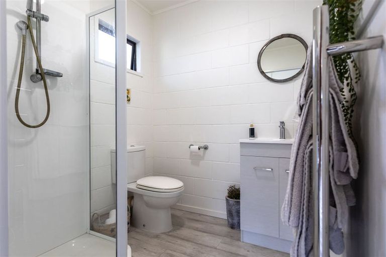 Photo of property in 142 Captain Cook Road, Cooks Beach, Whitianga, 3591