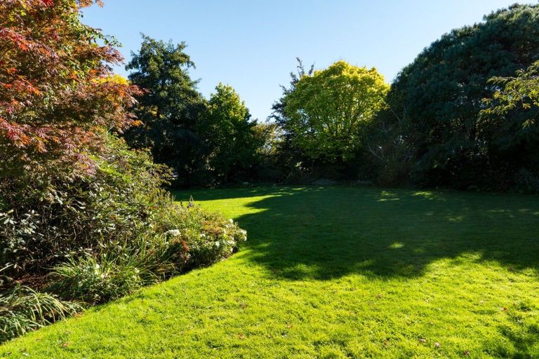 Photo of property in 4 Riccarton Road East, East Taieri, Mosgiel, 9024