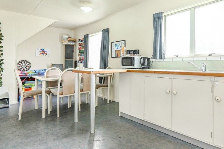 Photo of property in 15 Ramsey Crescent, Flaxmere, Hastings, 4120