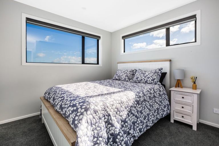 Photo of property in 29a Waitaria Terrace, Aotea, Porirua, 5024