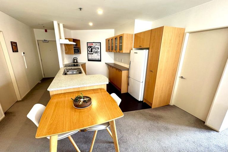 Photo of property in Hume House, 31/152 The Terrace, Wellington Central, Wellington, 6011