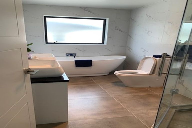 Photo of property in 7 Ballinabreen Road, Flat Bush, Auckland, 2019