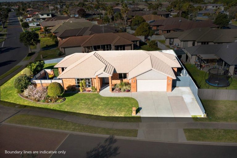 Photo of property in 1 Roxbury Place, Papamoa Beach, Papamoa, 3118