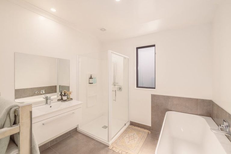 Photo of property in 20 Bargrove Close, Halswell, Christchurch, 8025