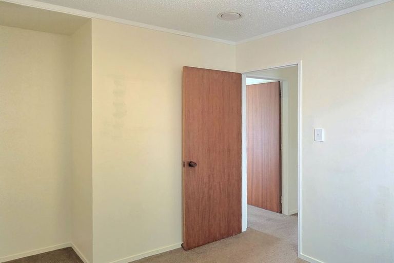 Photo of property in 3a Spruce Grove, Ranui, Porirua, 5024