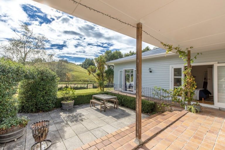 Photo of property in 66 Watts Street, Waipawa, 4210