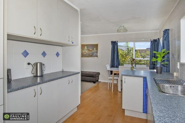 Photo of property in 2/36 Powhiri Avenue, Kensington, Whangarei, 0112