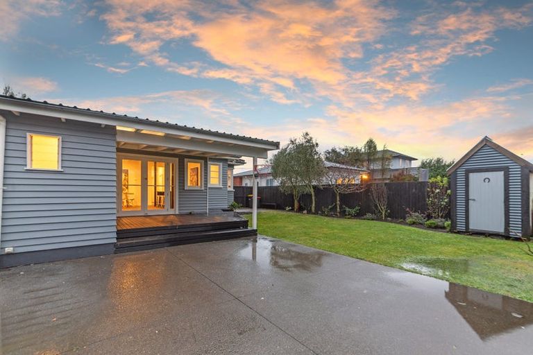 Photo of property in 6 Garnett Avenue, Spreydon, Christchurch, 8024