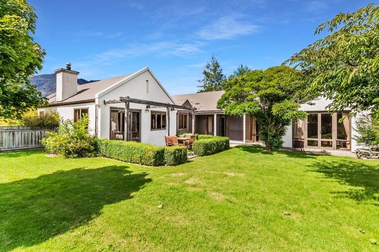 Photo of property in 9 Portree Drive, Lower Shotover, Queenstown, 9371