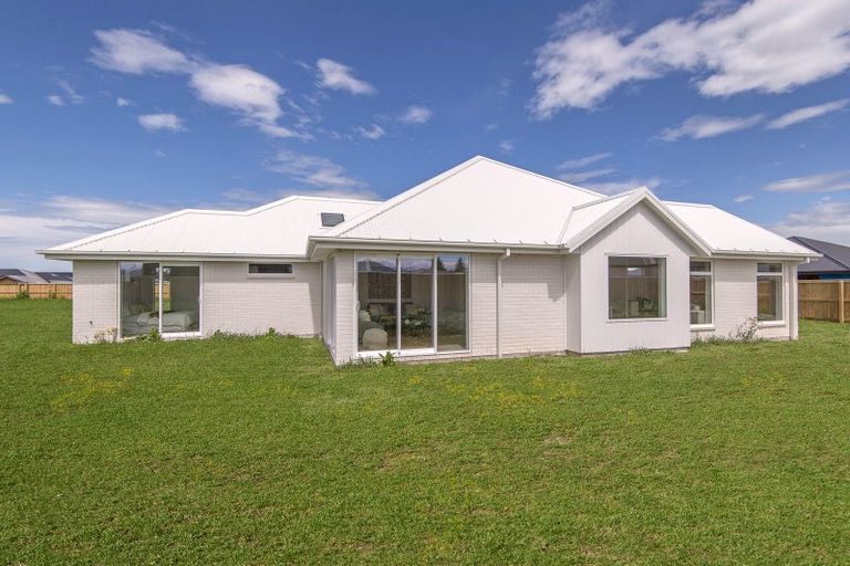 Photo of property in 10 Mary Place, Darfield, 7510