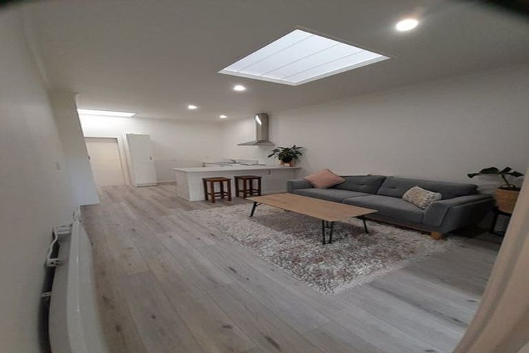 Photo of property in 2/63 Kamo Road, Regent, Whangarei, 0112