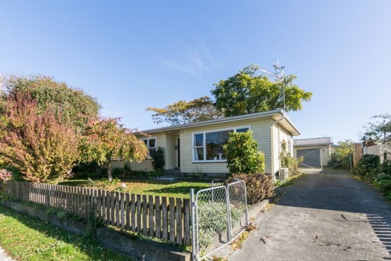 Photo of property in 18 Wynyard Crescent, Tamatea, Napier, 4112