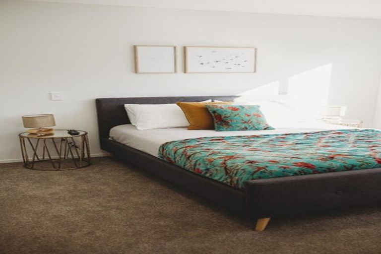 Photo of property in 6 Bright Way, Lower Vogeltown, New Plymouth, 4310