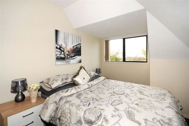 Photo of property in 212a Condell Avenue, Papanui, Christchurch, 8053