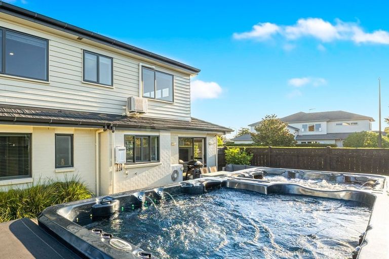 Photo of property in 23 Wawatai Drive, Karaka, Papakura, 2113