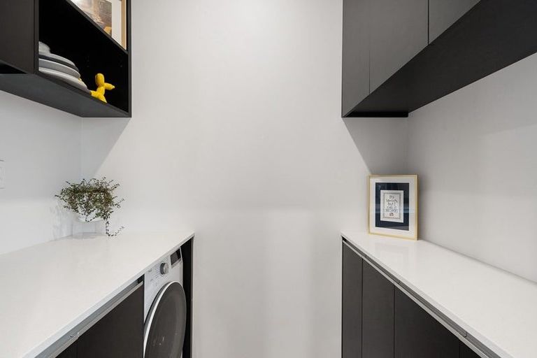 Photo of property in 14/30 Pirie Street, Mount Victoria, Wellington, 6011