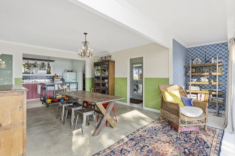 Photo of property in 96 Ngataringa Road, Devonport, Auckland, 0624