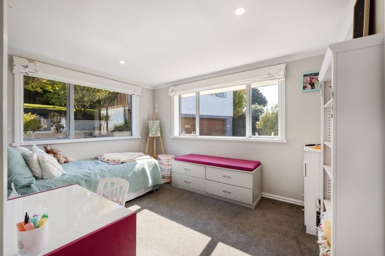 Photo of property in 170 Mount Pleasant Road, Mount Pleasant, Christchurch, 8081