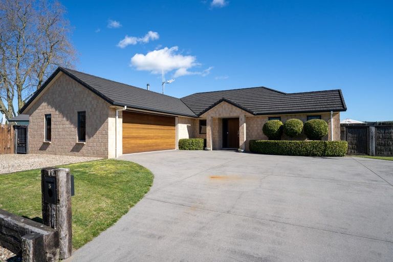 Photo of property in 5 Glenroy Place, Cambridge, 3434