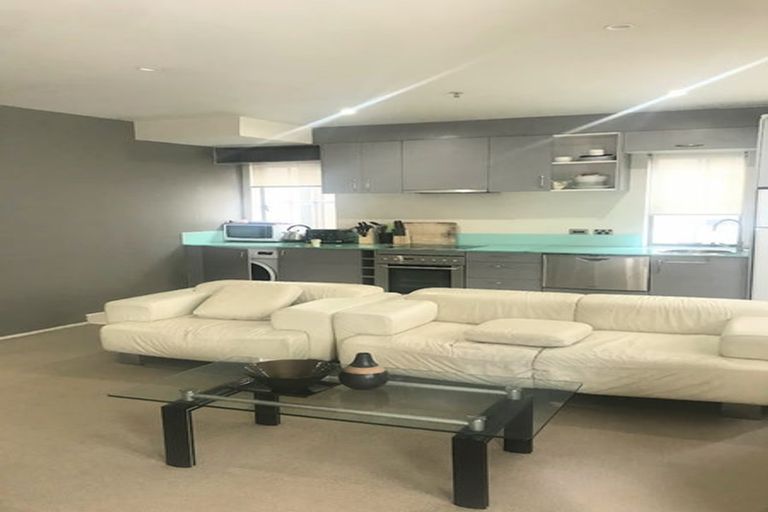 Photo of property in The Quay, 9/332a1 Lambton Quay, Wellington Central, Wellington, 6011
